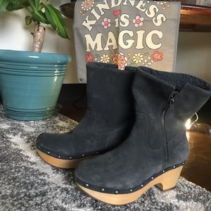 Sassy Clog Booties
